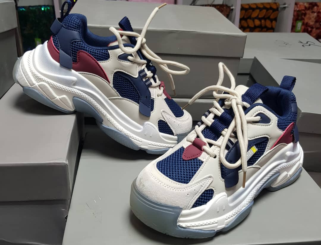 Fashion Breathable Sneakers