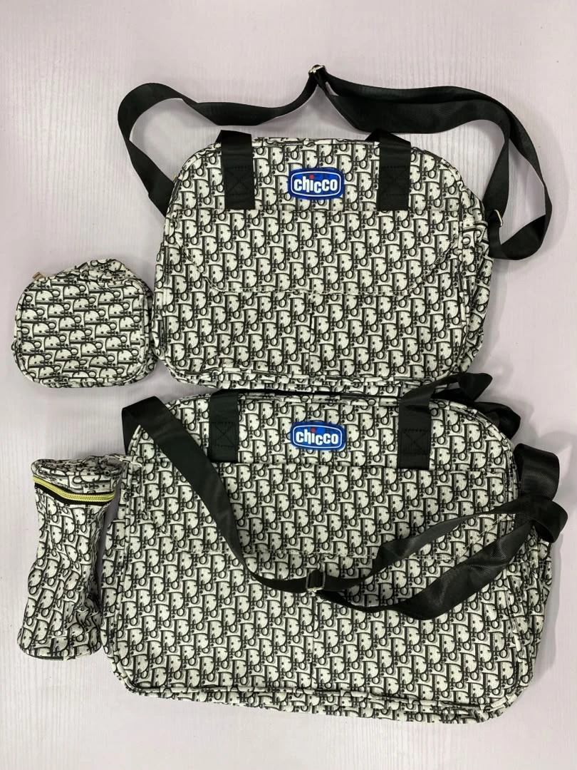 CHICCO 4 IN 1 MOMS BAG - Chicco Moms Bag, Moms Bag, Diaper Bag, Baby Bag, Maternity Bag, Baby Travel Bag, Mom Essentials