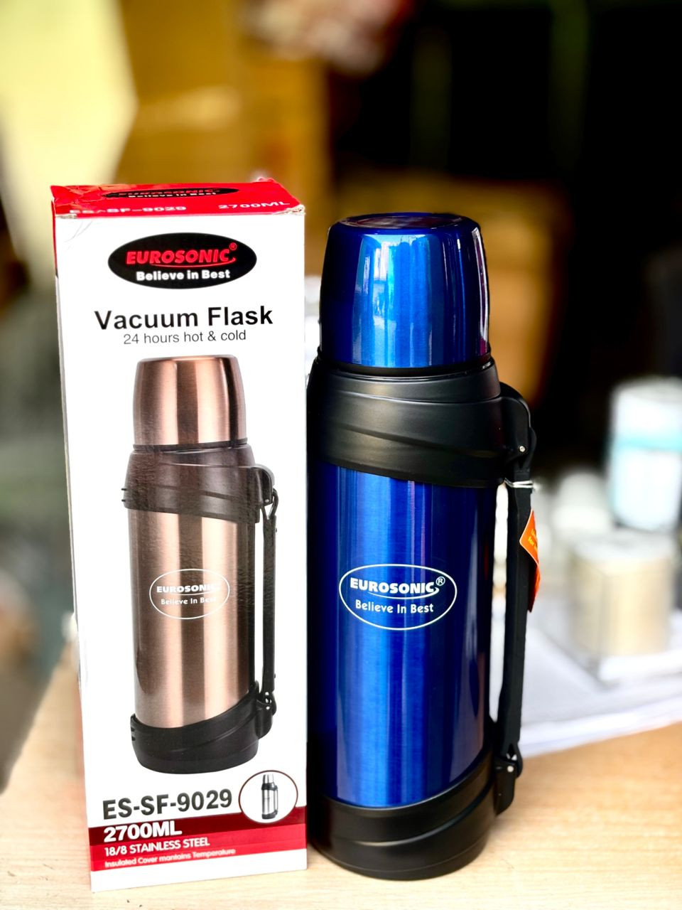 EUROSONIC VACUUM FLASK - 2.7L